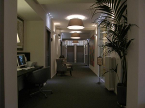 Zuretti 61, Milano
